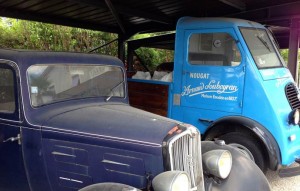 Old nougat delivery truck in Montélimar